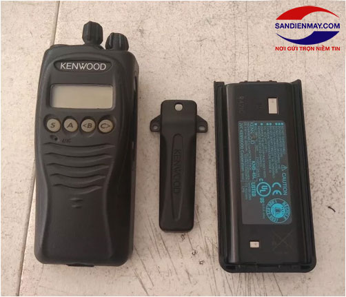 Bộ đàm Kenwood TK2212